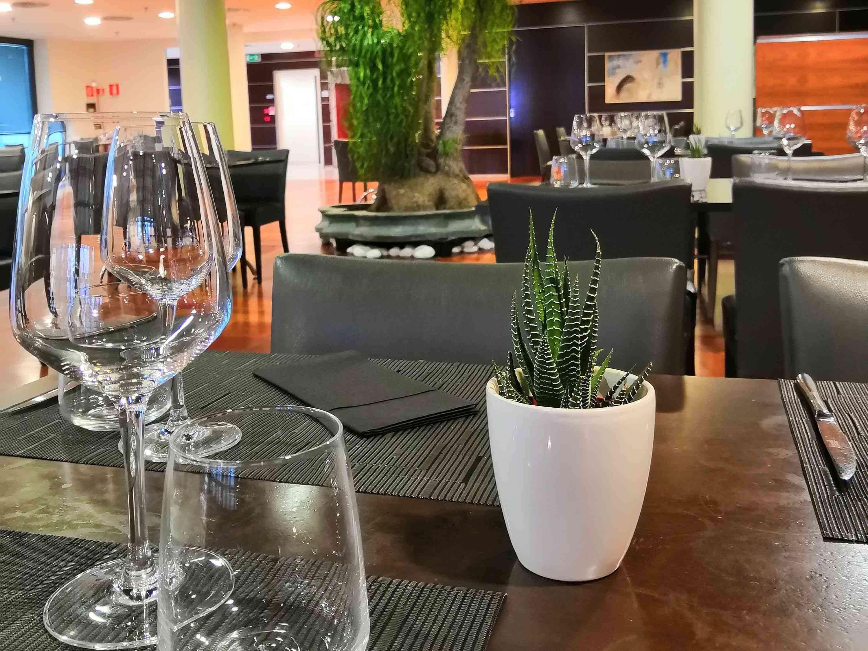Mercure Leonardo da Vinci Rome Airport Fiumicino Esterno foto