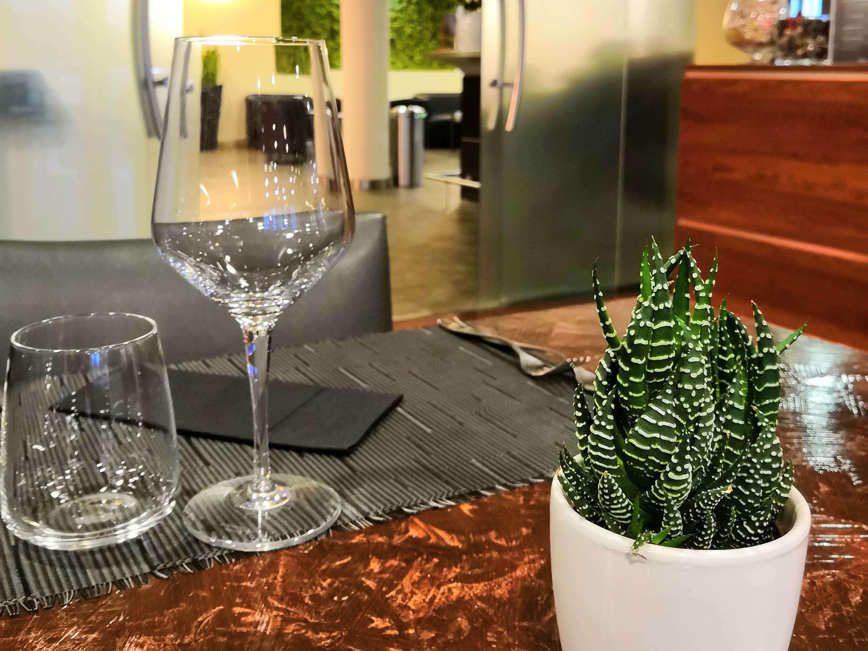 Mercure Leonardo da Vinci Rome Airport Fiumicino Esterno foto