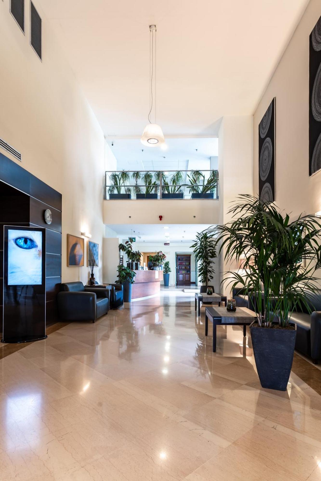 Mercure Leonardo da Vinci Rome Airport Fiumicino Esterno foto